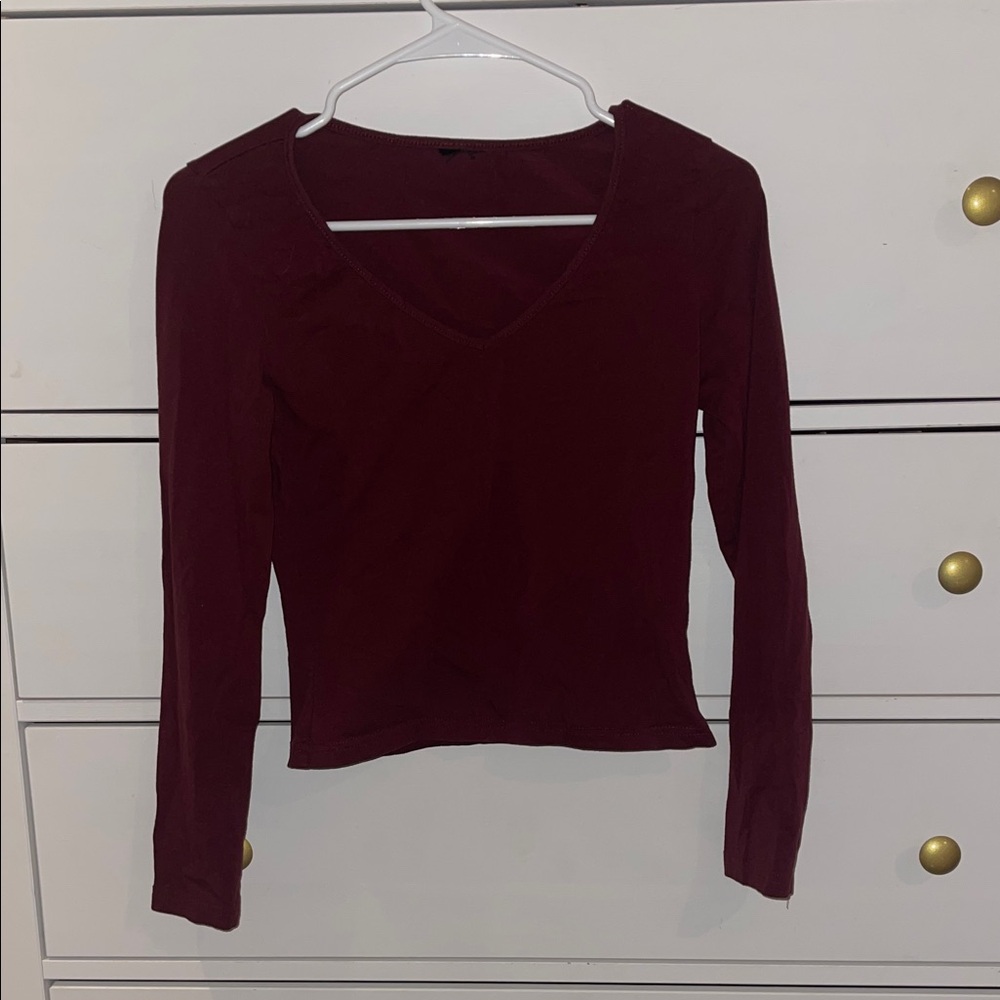 Women's Burgundy Long Sleeve Top